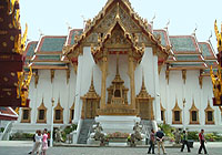 Visit the Grand Palace in Bangkok
